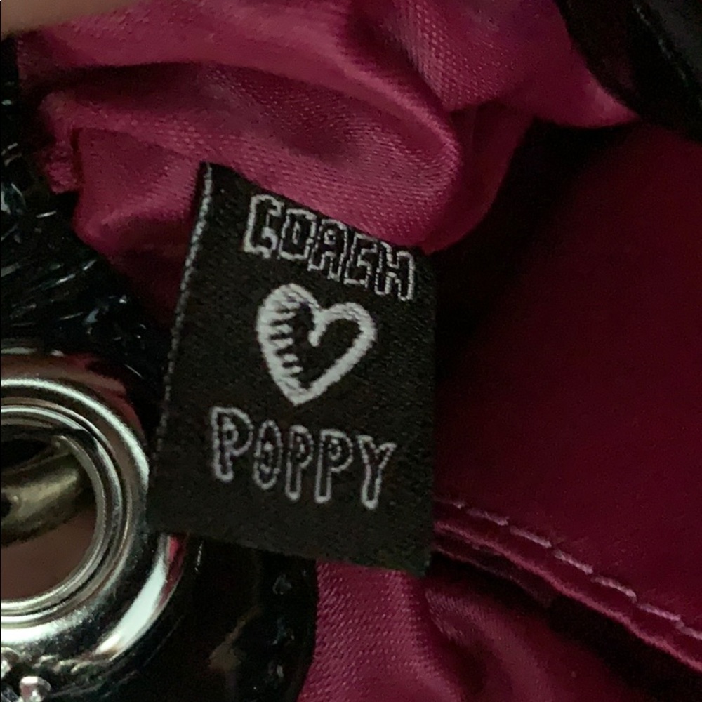 Women’s Black Patent Leather COACH Messenger Purse - Picture 6 of 8